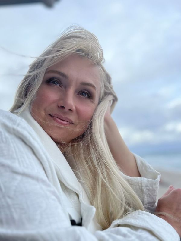 c 1729287374306 personal 1729287374066 1729287374066 inna tsalkovich img 5827 cde780e7 Hair Salon Boca Raton