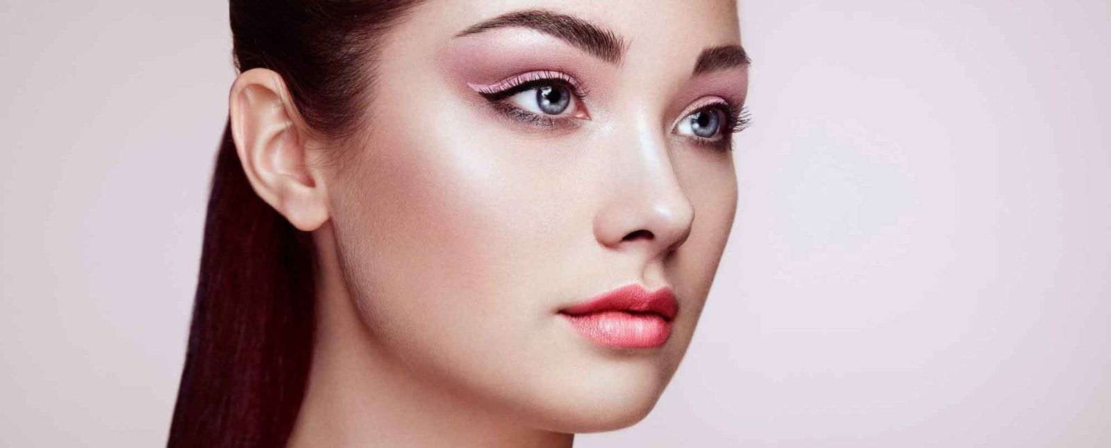 beautiful woman face with perfect makeup 1 e1711634042833 4537611f Waxing